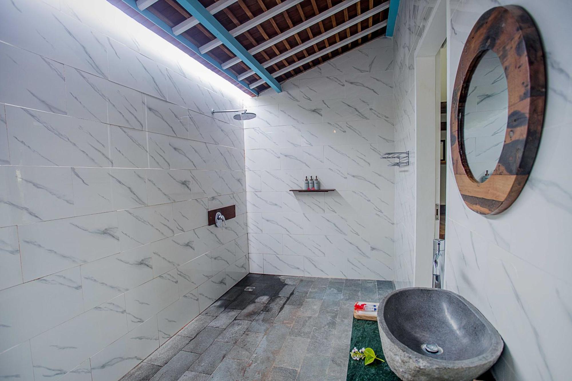 Water Blow Huts Nusa Lembongan Exterior foto